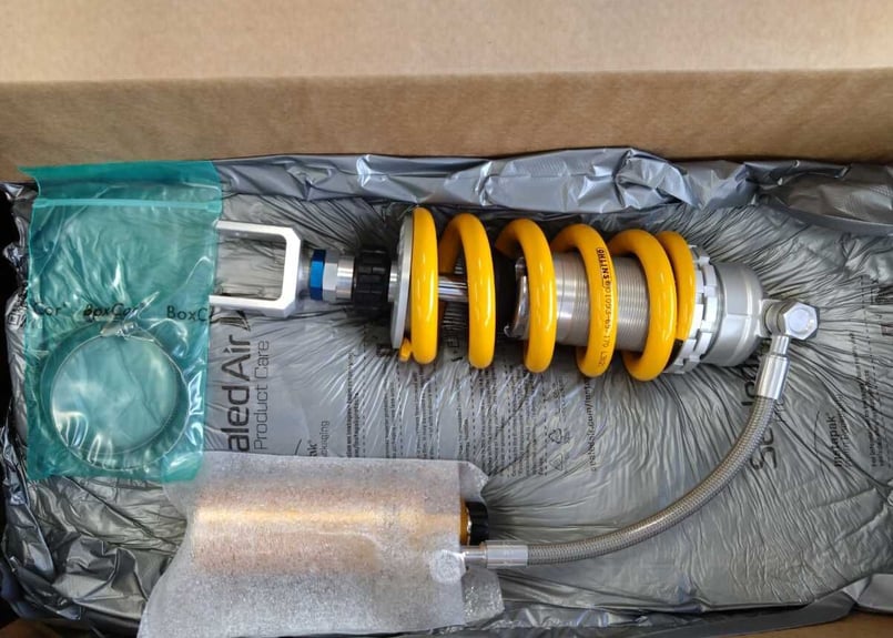 ディーラー在庫有り・オーリンズ リアサスペンション Ohlins HO806