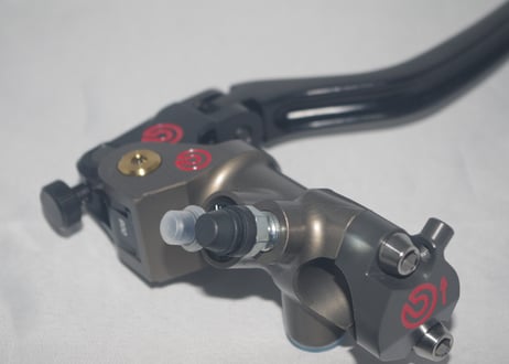 Brembo Racing MOTOGP ラジアルマスターシリンダー 19X20 TITANIUM COMPONENTS XA7G7E0