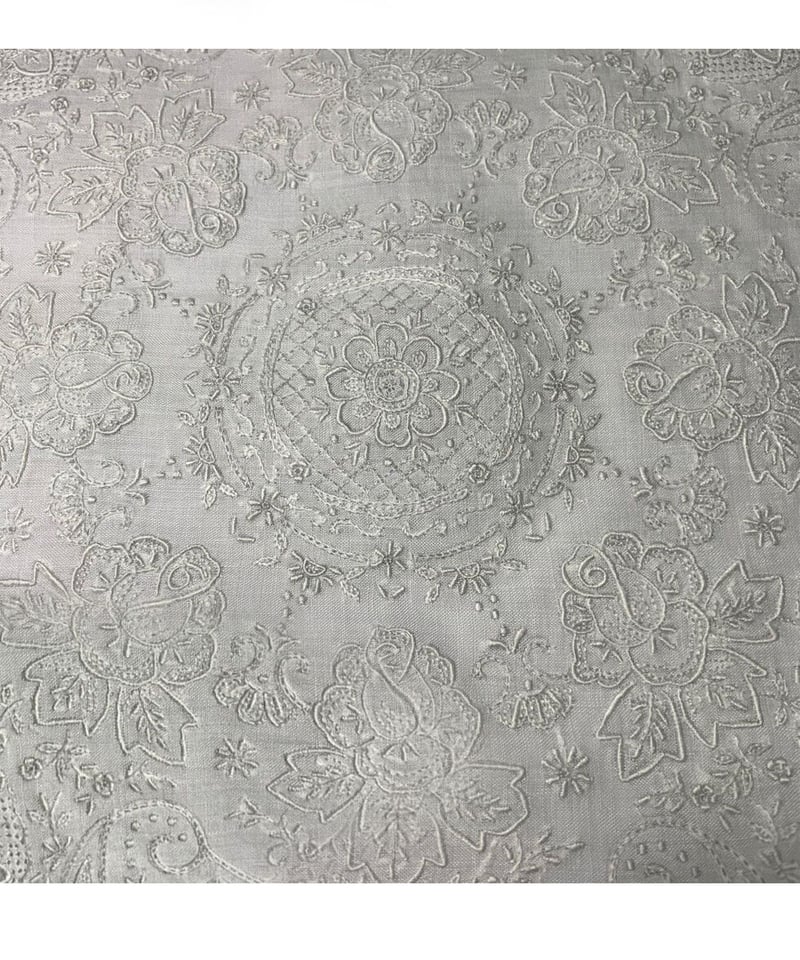 スワトウ刺繍・ ハンカチーフ （ロイヤルローズ） | Le Attri