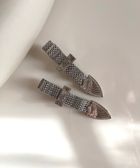 metal ribbon clip