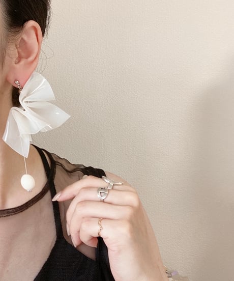 square frill ball