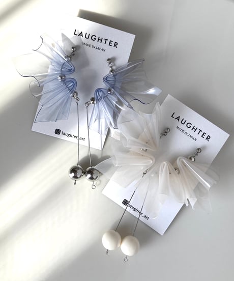square frill ball