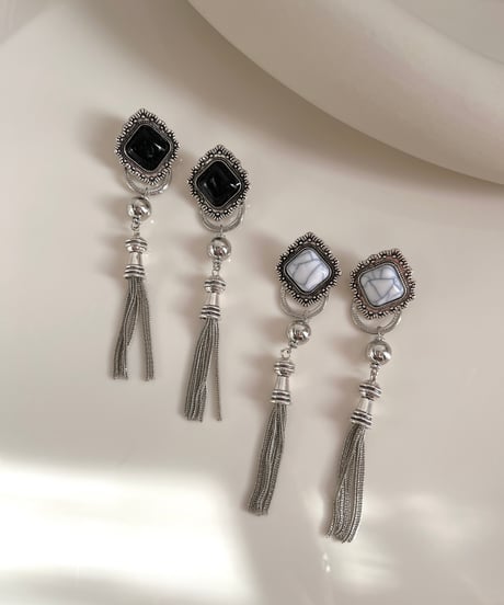 diamond shape tassel