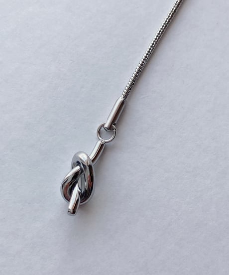 knot necklace
