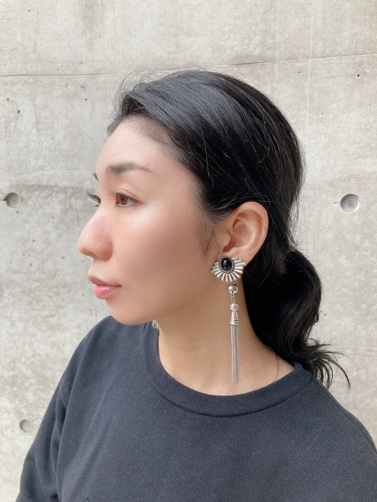 レトロ♡ヴィンテージボタン&キラキラビジューのフラワータッセルピアス／イヤリング レトロ♡ヴィンテージボタン&キラキラビジューのフラワー
