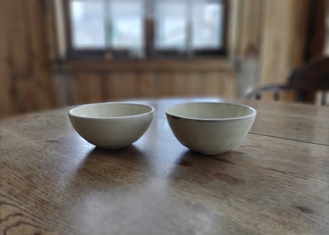 粉引碗　高橋由美子