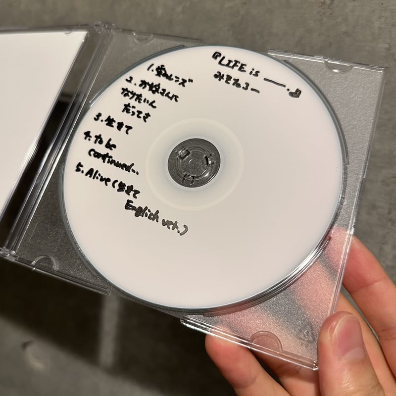 その他 Life Is [CD] 1st EP『LIFE is ___.』 | MISO's STORE
