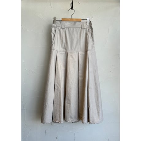 LIP CLOTHFLARETUCK SKIRT【MANON】