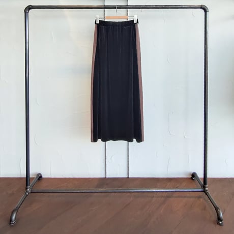 Velor Line Skirt【Hello Iam MARC】