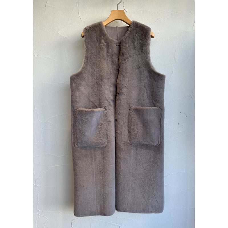 【美品】　マチャット エコムートン ベスト　リバーシブル 美品】 マチャット エコムートン ベスト リバーシブル フード付エコ