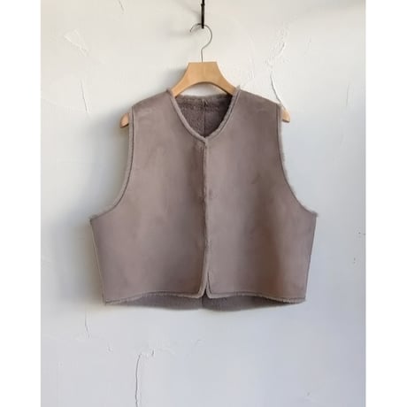 フェイクムートンクロップドジレ【QTUME】