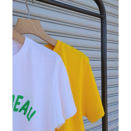 ロゴプリントTシャツ