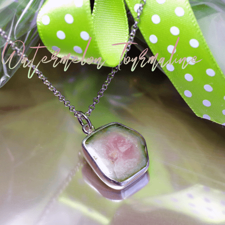 New『Watermelon Tourmaline』の世界でひとつの天然石ネックレスsv925 + ロジウムコーティング