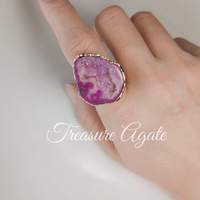 最新作☆『トレジャーメノウ』の世界でひとつの天然石リング