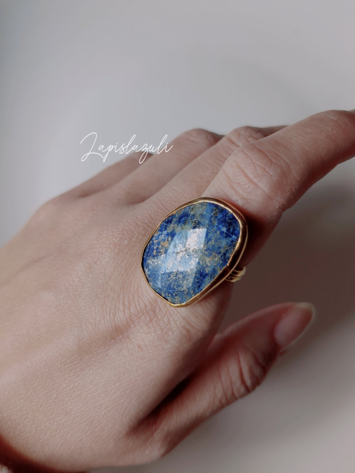 ✤天然石 ラピスラズリ 特粒オーバル ソリッド リング✤