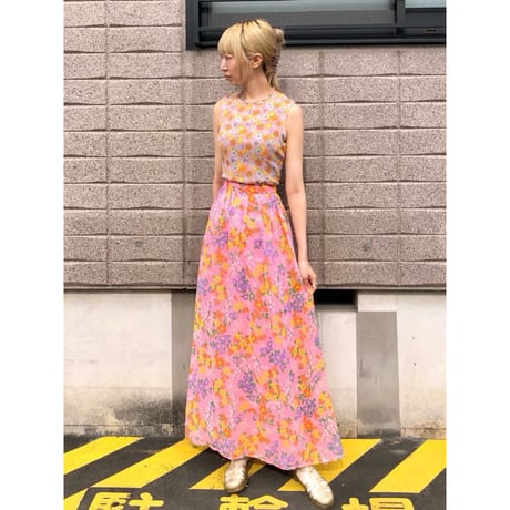 Pink floral sleeveless top【01479】
