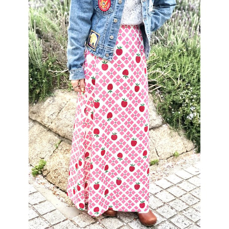 70s Strawberry? maxi skirt【01110】