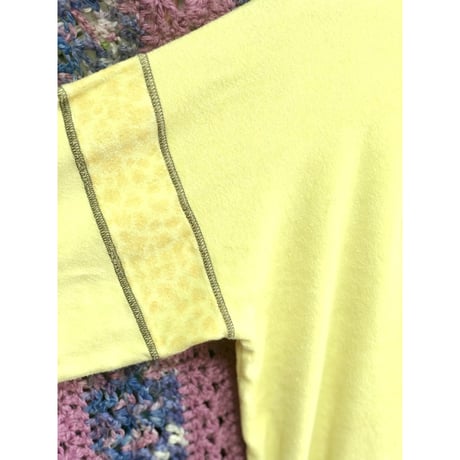 Butter yellow cats pile top【01358】