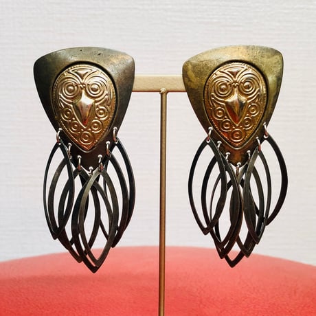 Vintage metal dangle pierce【00760】