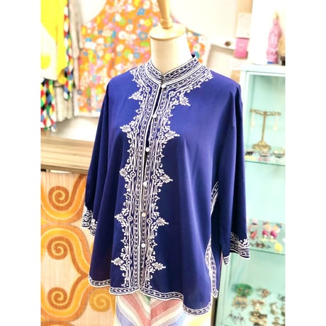 Caro of Honolulu Embroidered Blouse / Navy【01144】