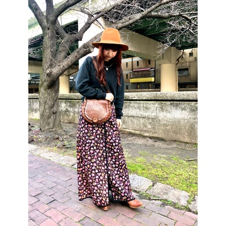 70s Black floral quilted maxi skirt【01081】