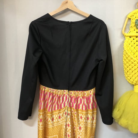 70s Black and yellow floral maxi dress【01227】