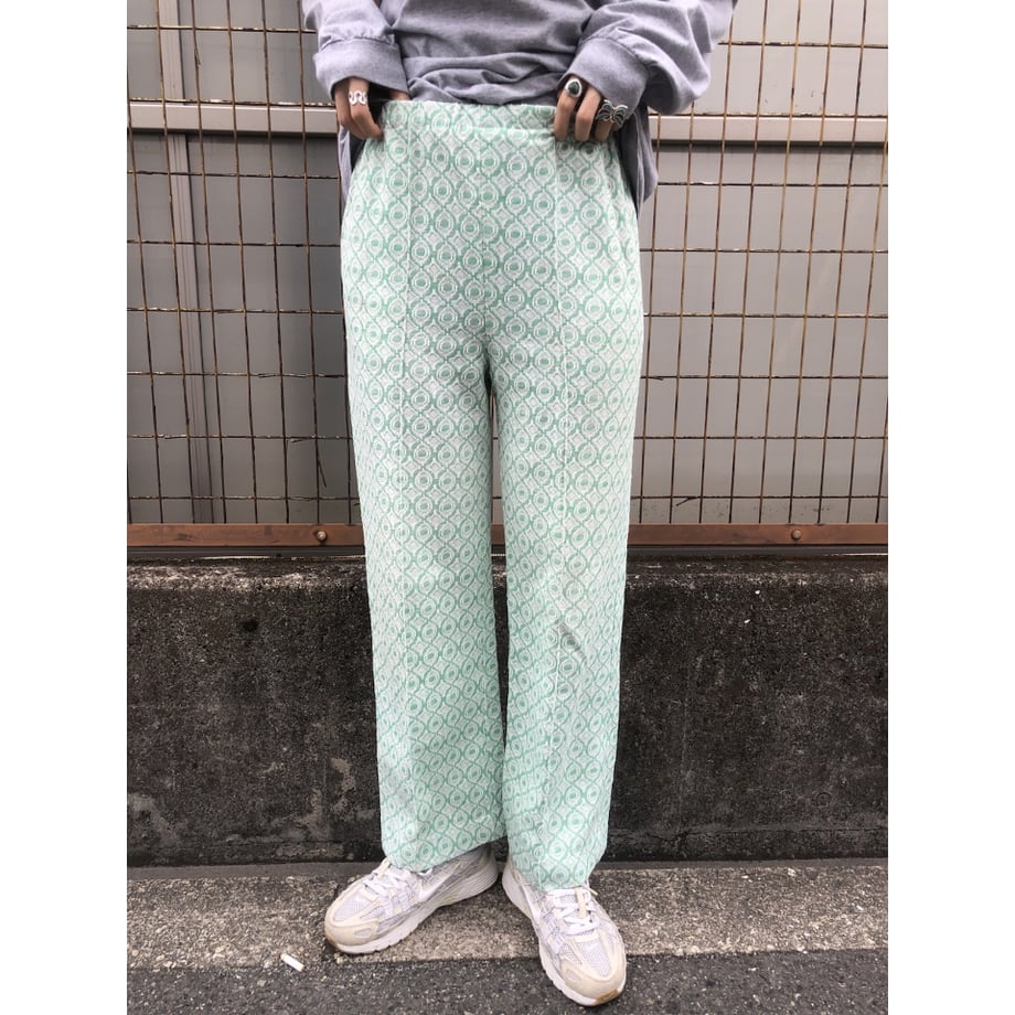 69aec27024fa033a2fbc0a6b