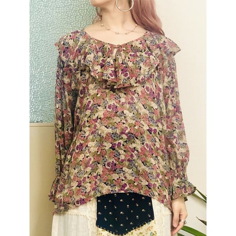 Ruffled floral blouse【00633】