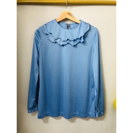 70s Sky blue ruffle blouse
