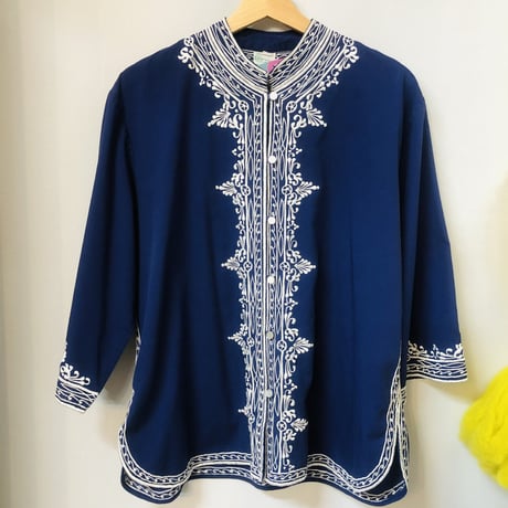 Caro of Honolulu Embroidered Blouse / Navy【01144】