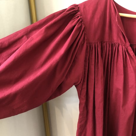 Vintage burgundy top【01204】