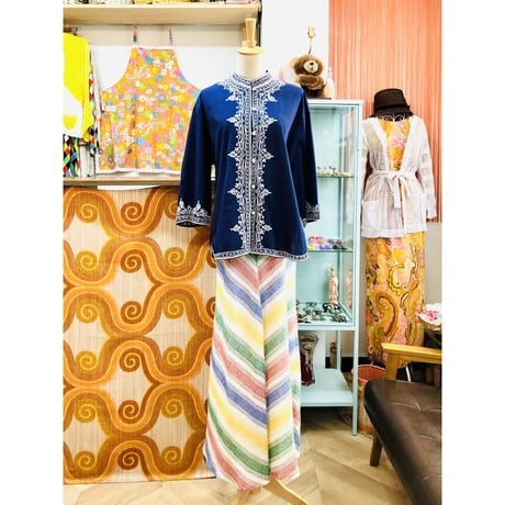 Caro of Honolulu Embroidered Blouse / Navy【01144】