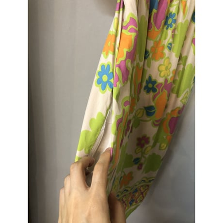 60-70s Flower power silk tunic【00992】