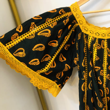 Vintage Black×Orange african batik tunic【01189】