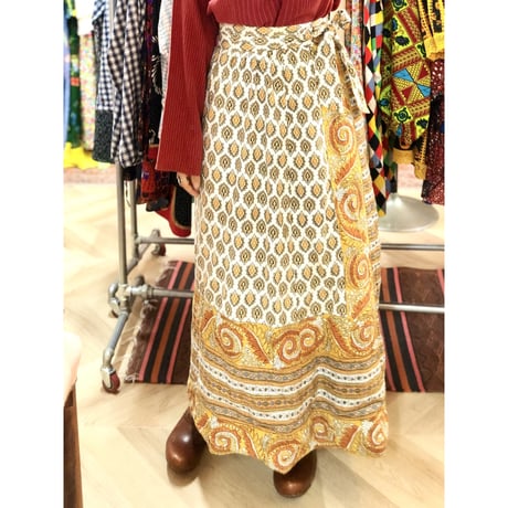 Vintage quilted orange maxi skirt【01210】