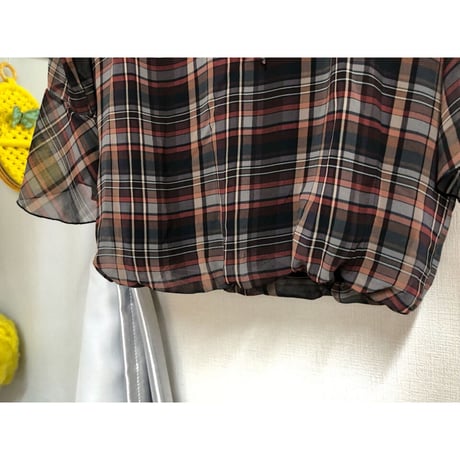 Brown plaid flare sleeve top【00899】