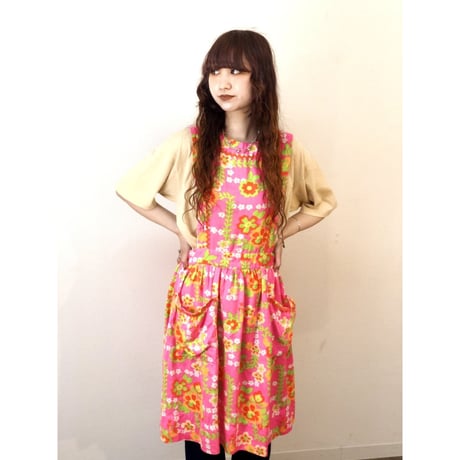 70s Pink floral apron【01313】