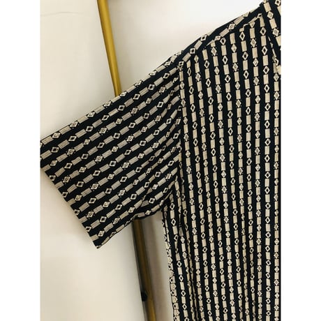 Rayon black big shirt【00706】
