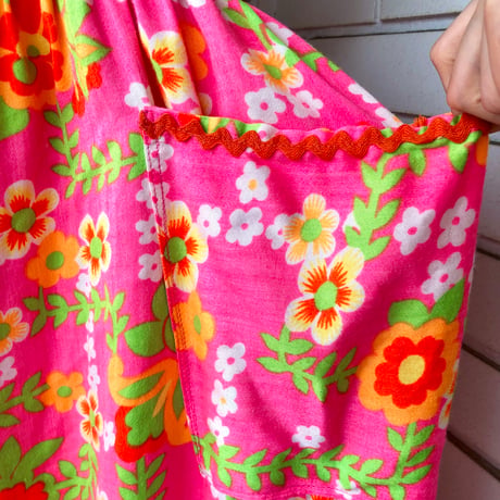 70s Pink floral apron【01313】