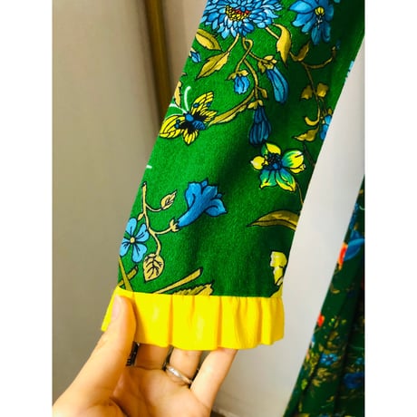 70s Bugs and Flower maxi dress【01036】
