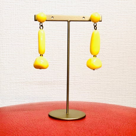 90s Yellow dangle pierce【01135】
