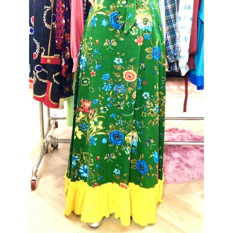 70s Bugs and Flower maxi dress【01036】