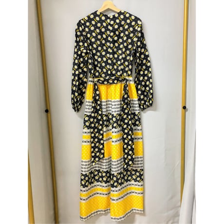 60s Black × Yellow floral maxi dress【00590】