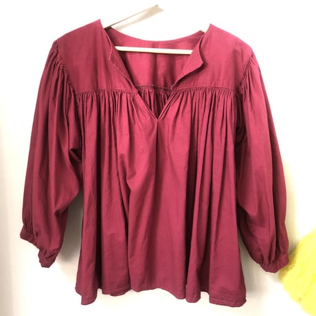 Vintage burgundy top【01204】