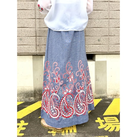 70s Embroidery maxi skirt【01501】