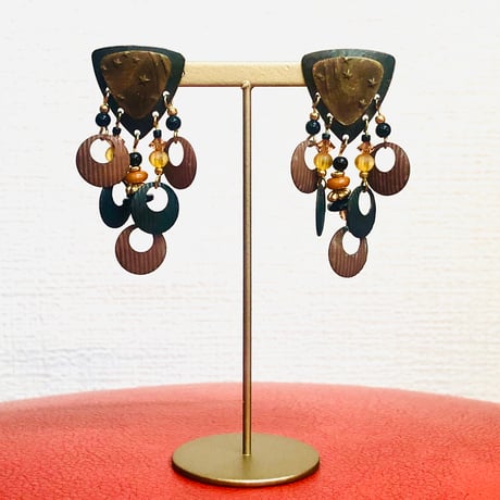 Vintage metal dangle pierce【00774】