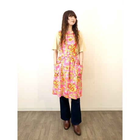 70s Pink floral apron【01313】
