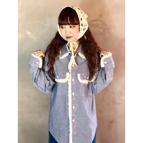 70s Butterfly paint chambray shirt【01292】