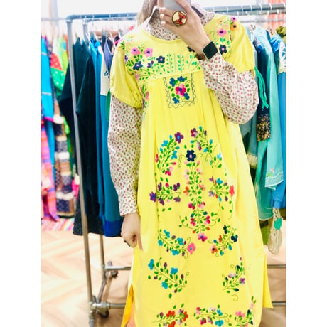 Vintage yellow embroidered dress【00828】