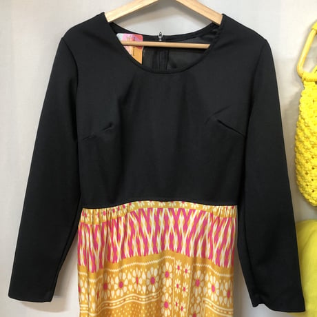 70s Black and yellow floral maxi dress【01227】